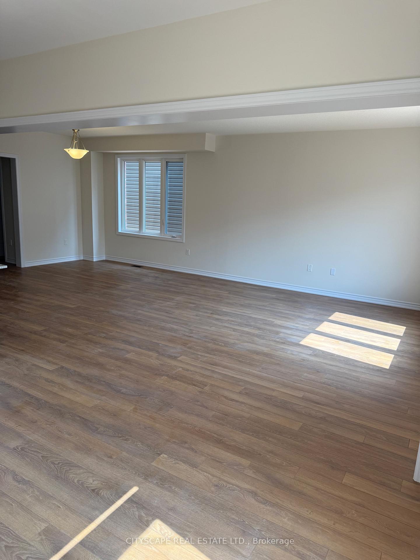 Photo 7 of 135 Sanders Road N, Erin — HOMEH