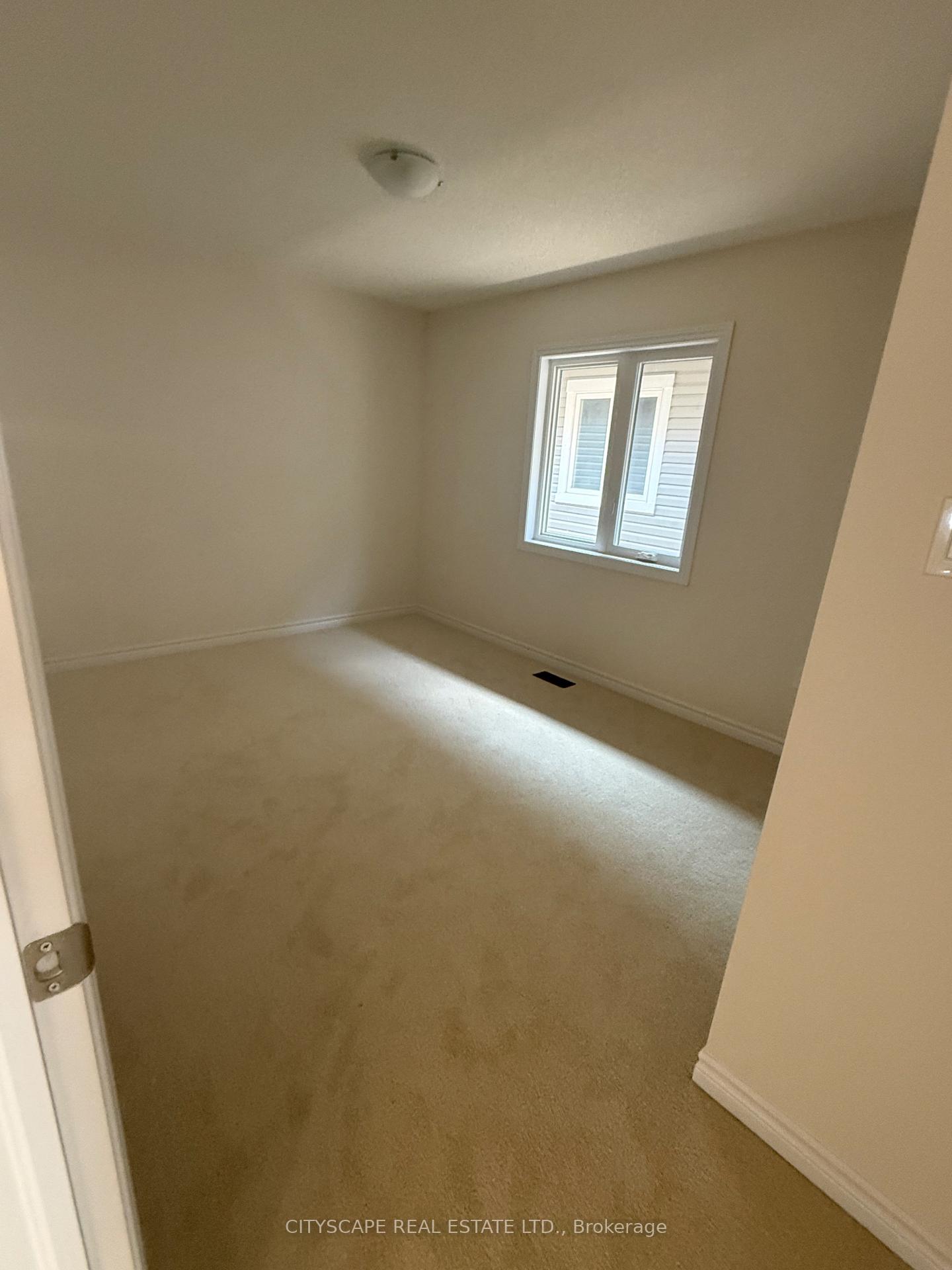 Photo 15 of 135 Sanders Road N, Erin — HOMEH