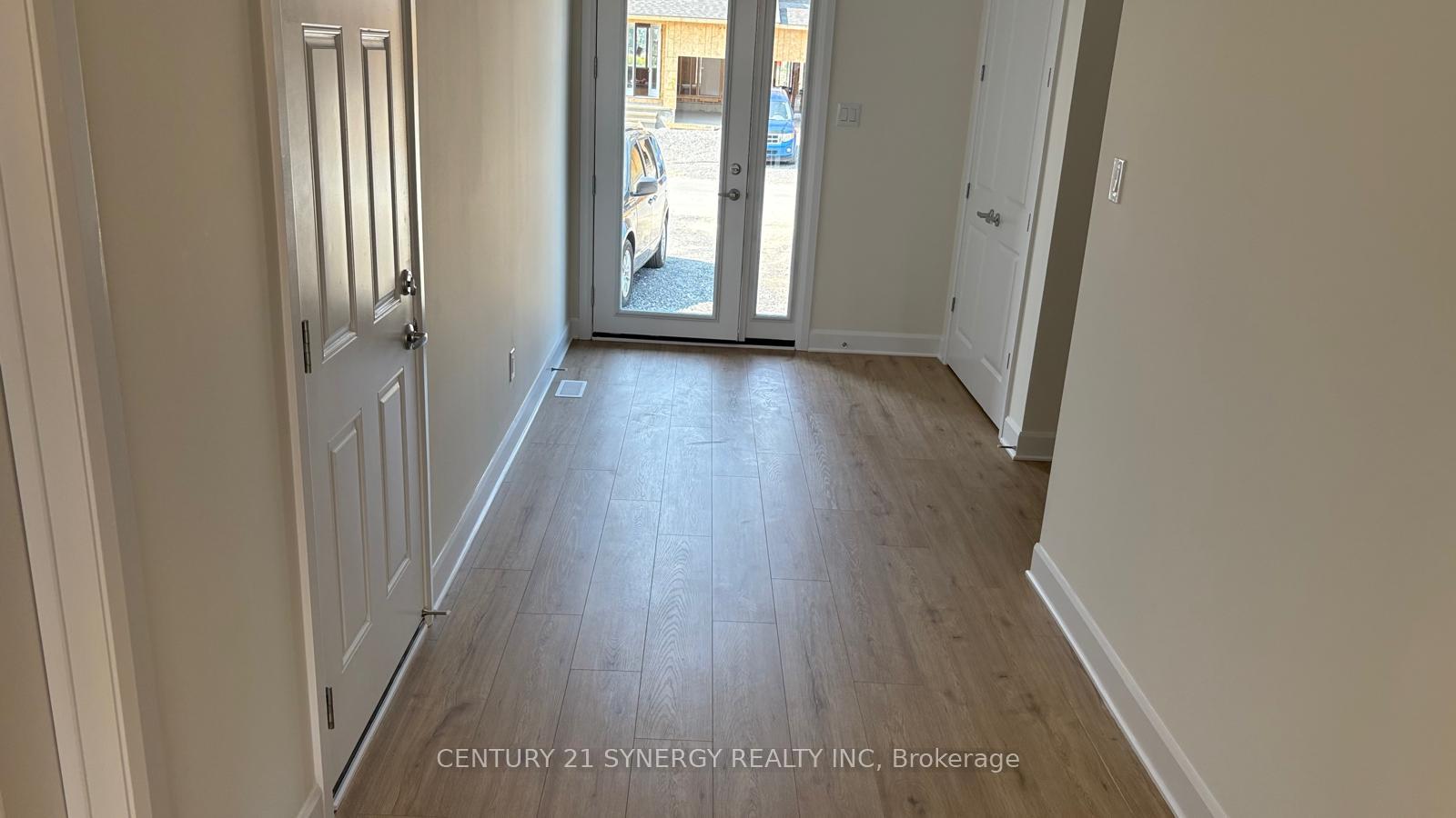 Photo 9 of 1048 Ventus Way, Ottawa, Chapel Hill South - Orleans Village — HOMEH