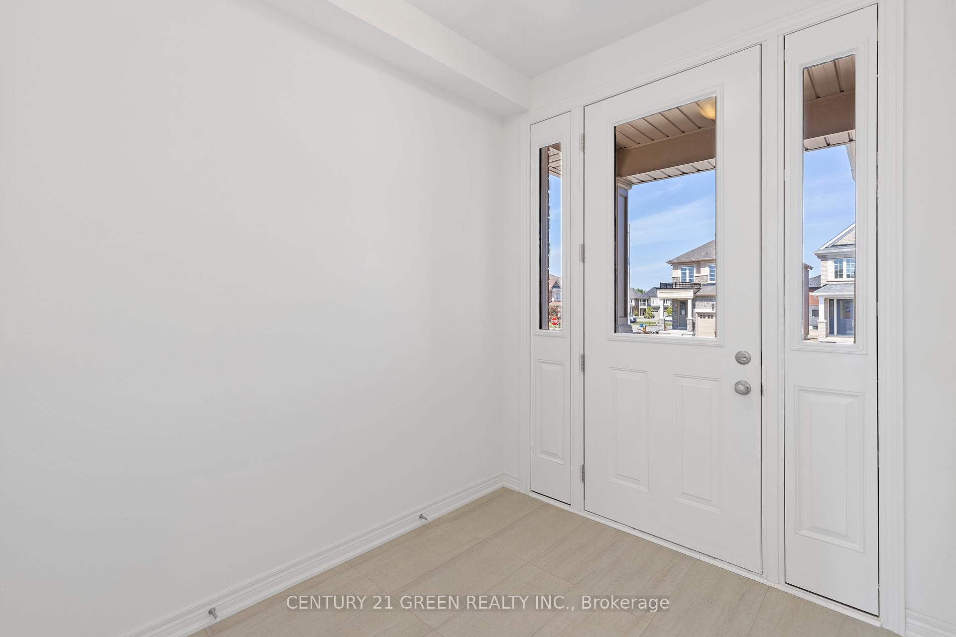 Photo 10 of Unit Main, 8 Shawbridge Court, Hamilton, Stoney Creek — HOMEH