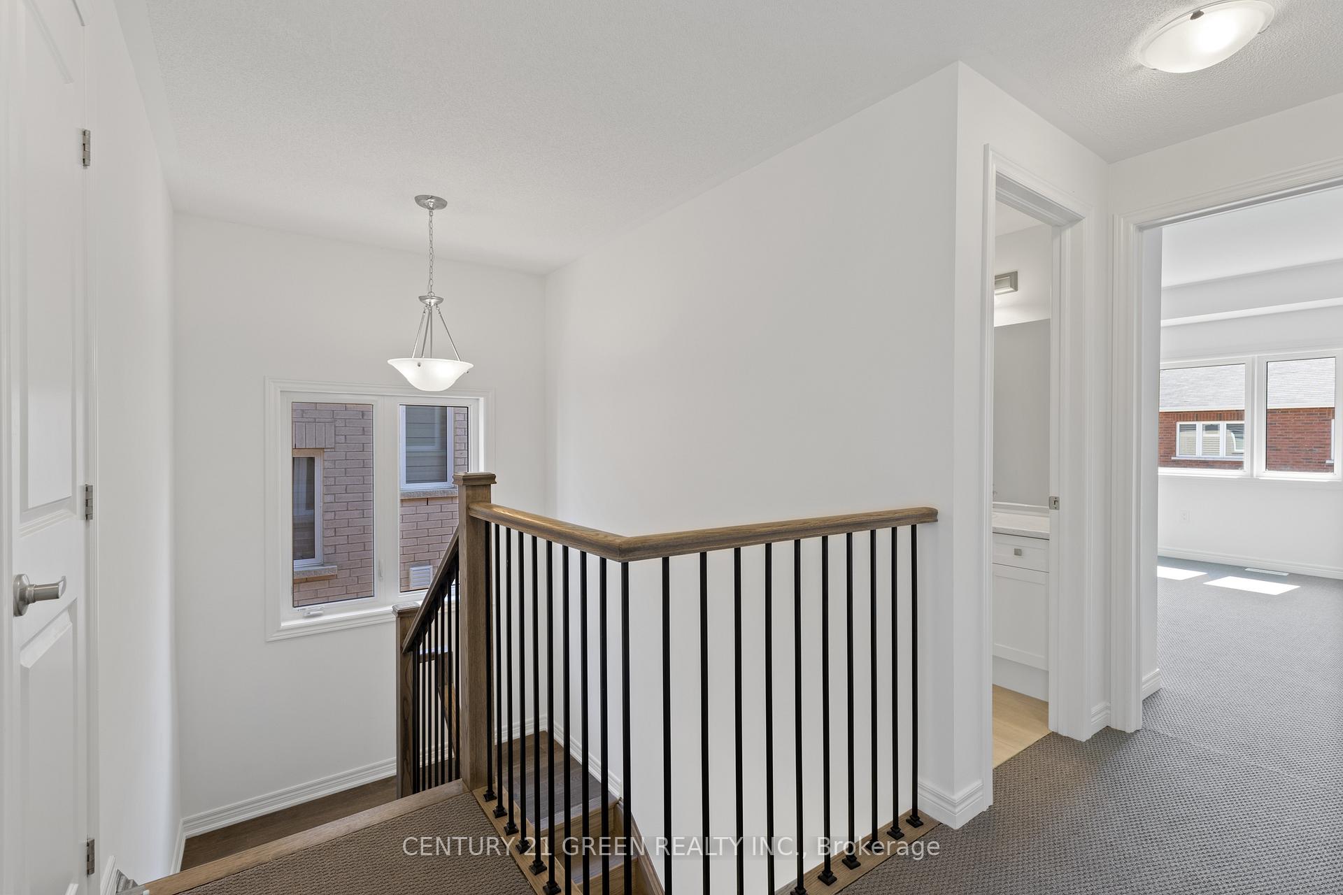 Photo 16 of Unit Main, 8 Shawbridge Court, Hamilton, Stoney Creek — HOMEH