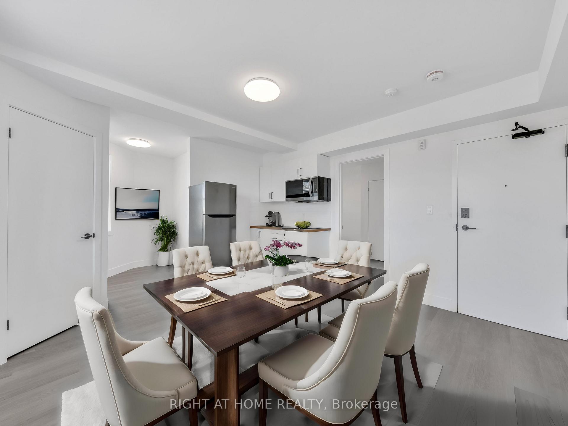 Photo 5 of Unit 204, 1804 Drouillard Road, Windsor — HOMEH