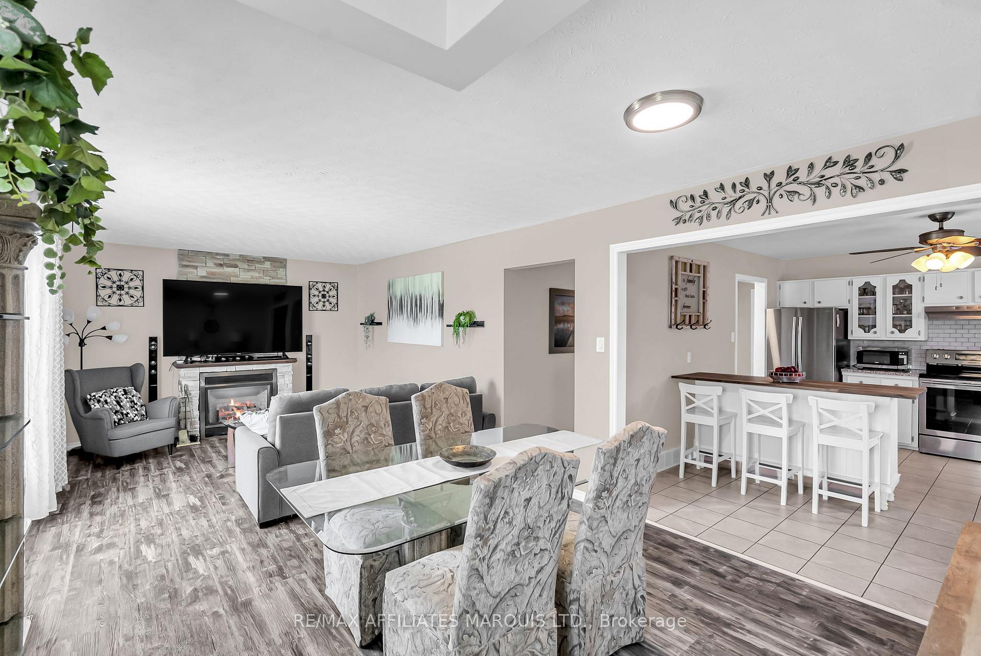 Photo 5 of 326 Danis Avenue, Cornwall — HOMEH