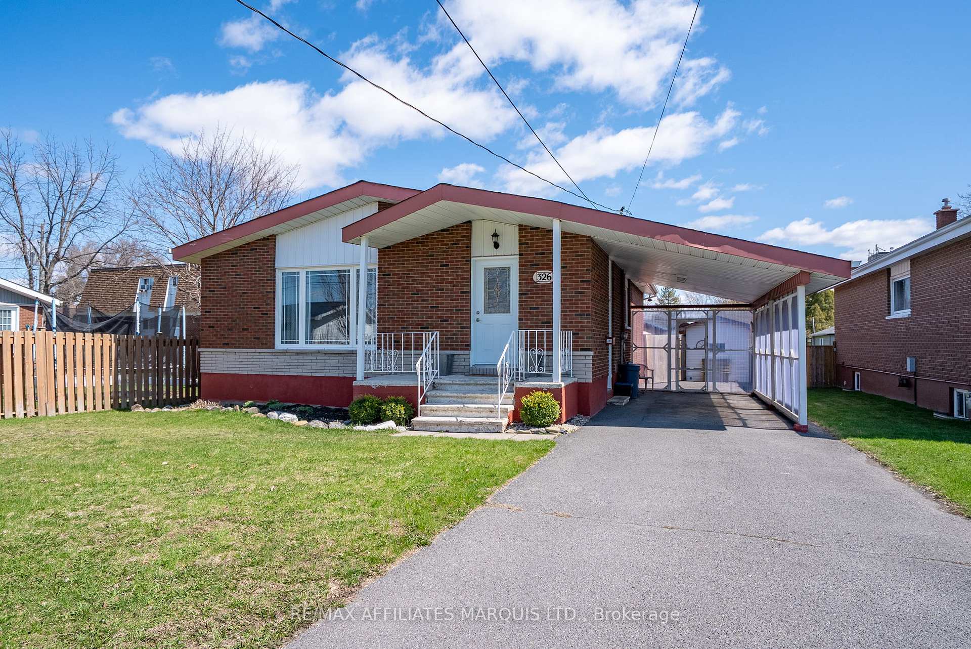 Photo 2 of 326 Danis Avenue, Cornwall — HOMEH