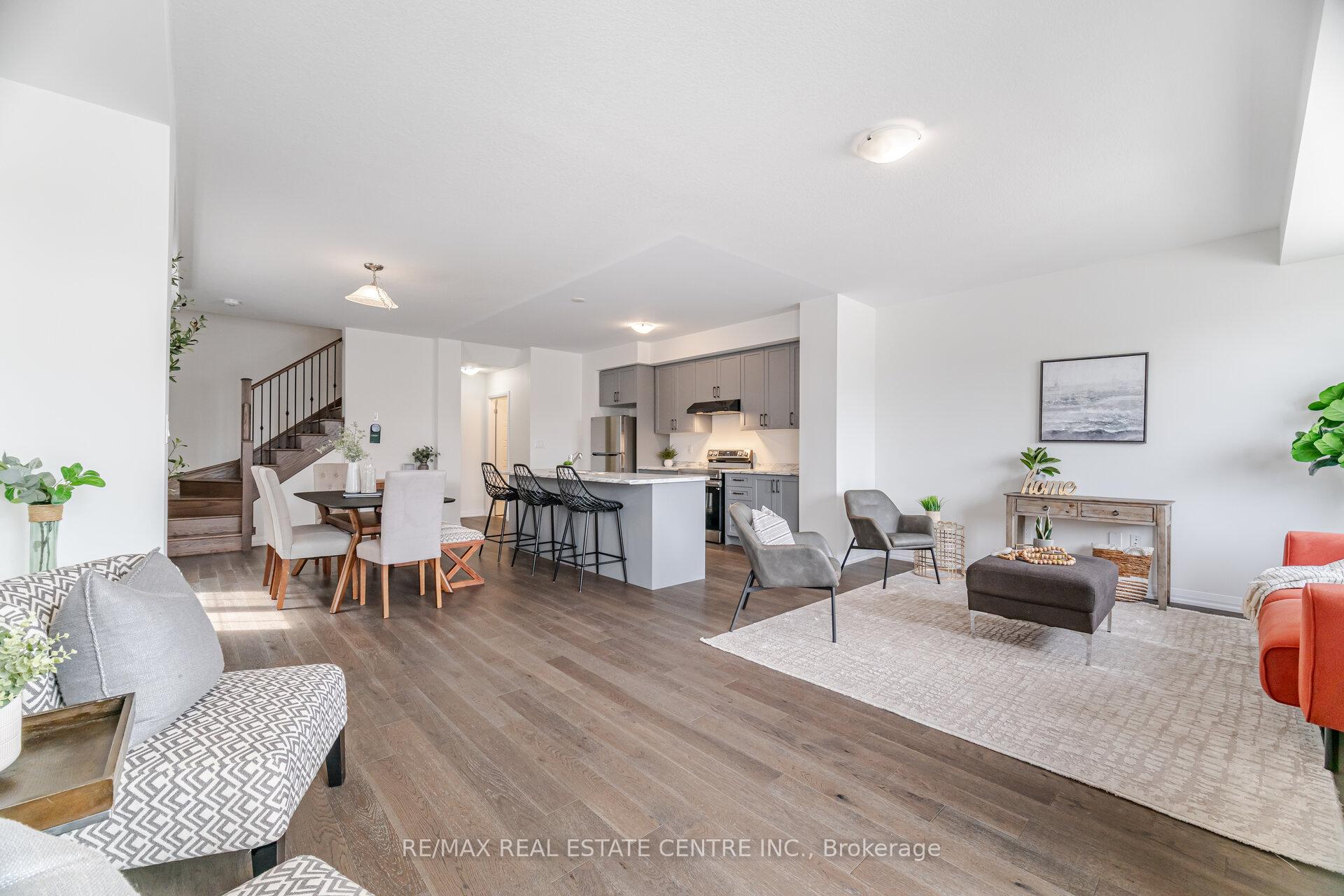 Photo 25 of 33 Granville Crescent, Haldimand — HOMEH