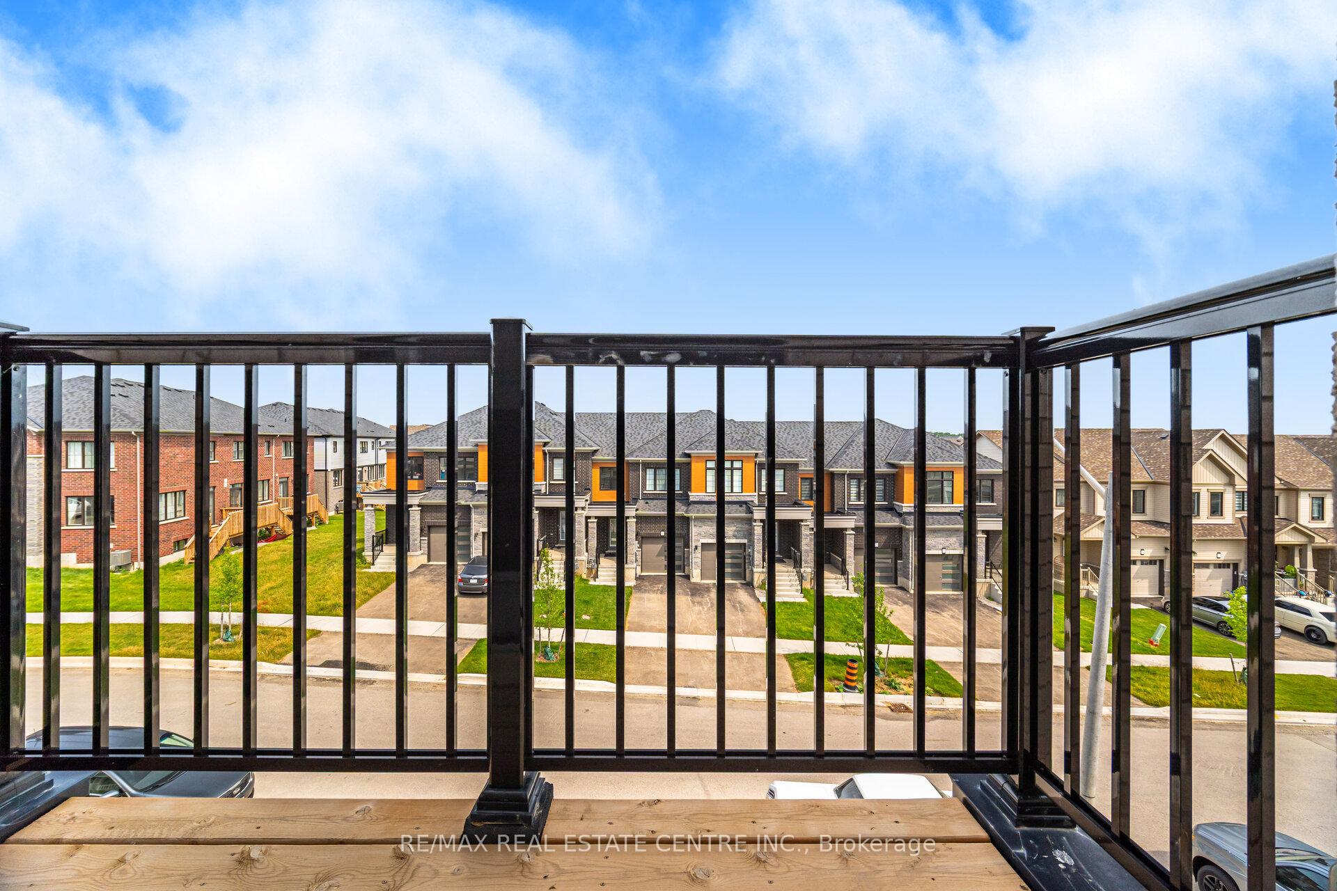 Photo 46 of 33 Granville Crescent, Haldimand — HOMEH
