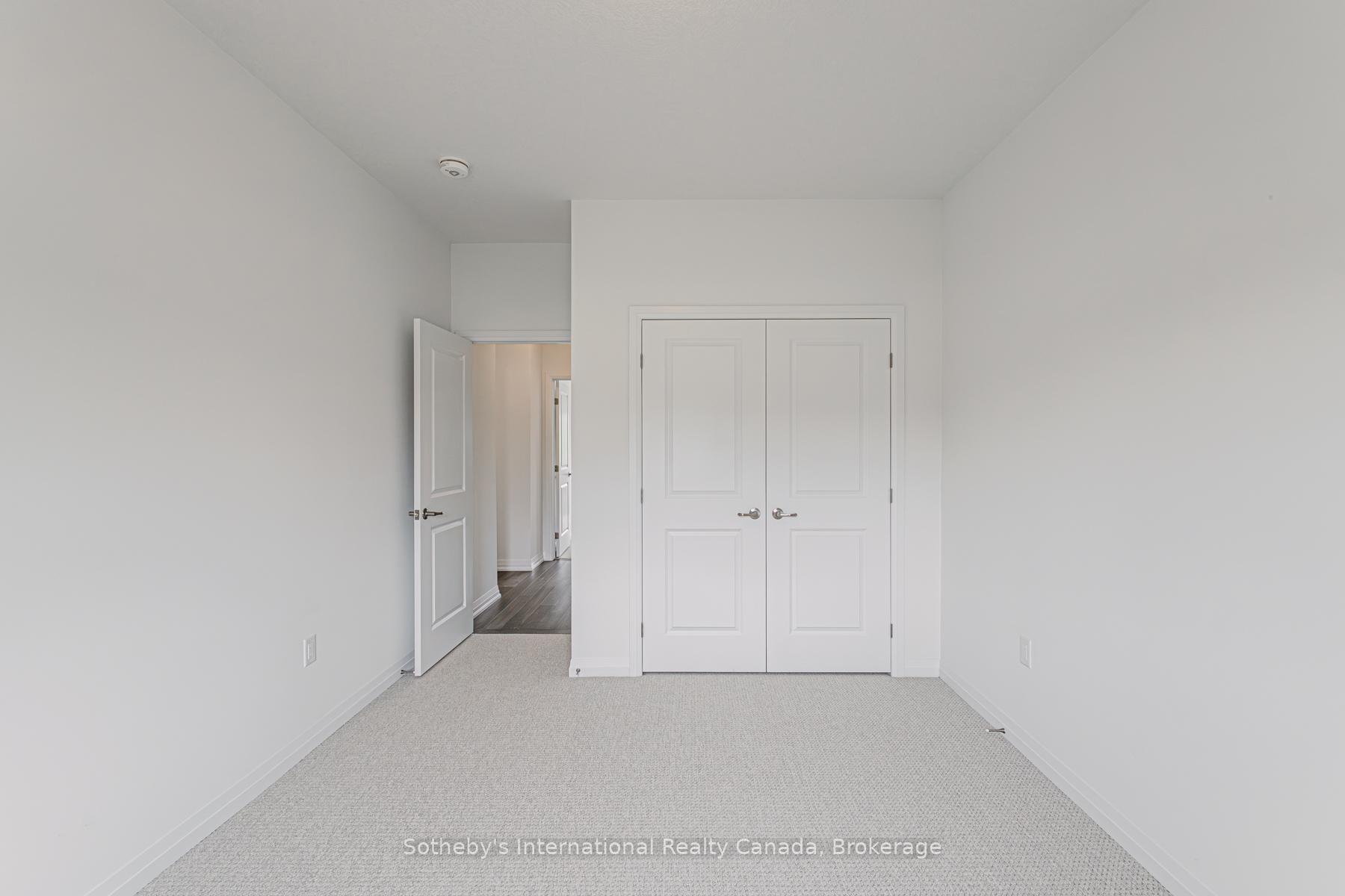 Photo 31 of 74 Ralph Newbrooke Circle, Brant, Paris — HOMEH
