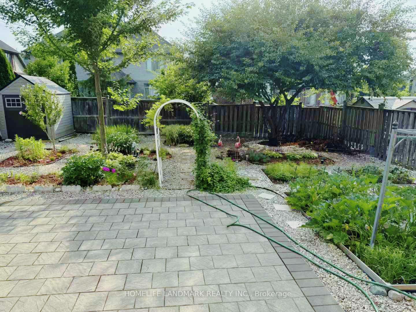 Photo 13 of 253 Meadowsweet Trail, London, North B — HOMEH