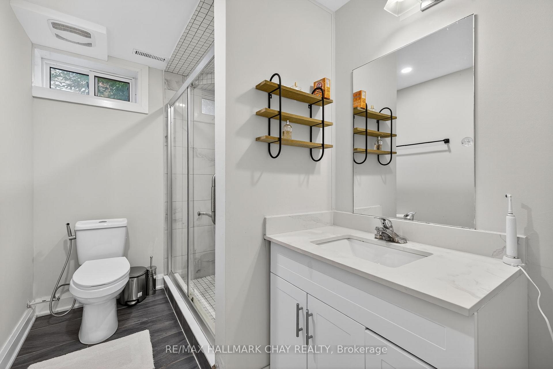 Photo 10 of Unit Lower, 10 Tribblings Crescent, Kitchener, Pioneer Park — HOMEH