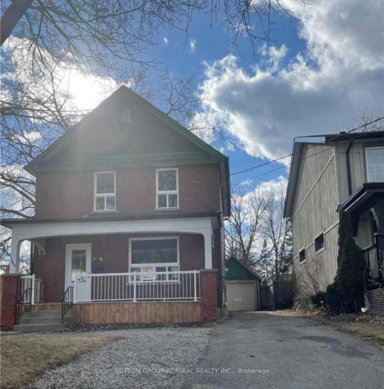 Photo 2 of Unit Main Floor, 1608 Dufferin Street, Whitby, Port Whitby — HOMEH