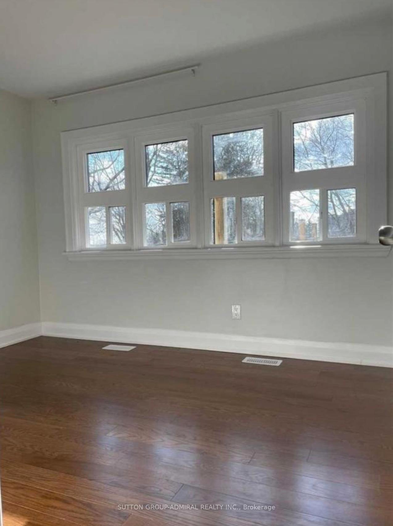 Photo 5 of Unit Main Floor, 1608 Dufferin Street, Whitby, Port Whitby — HOMEH