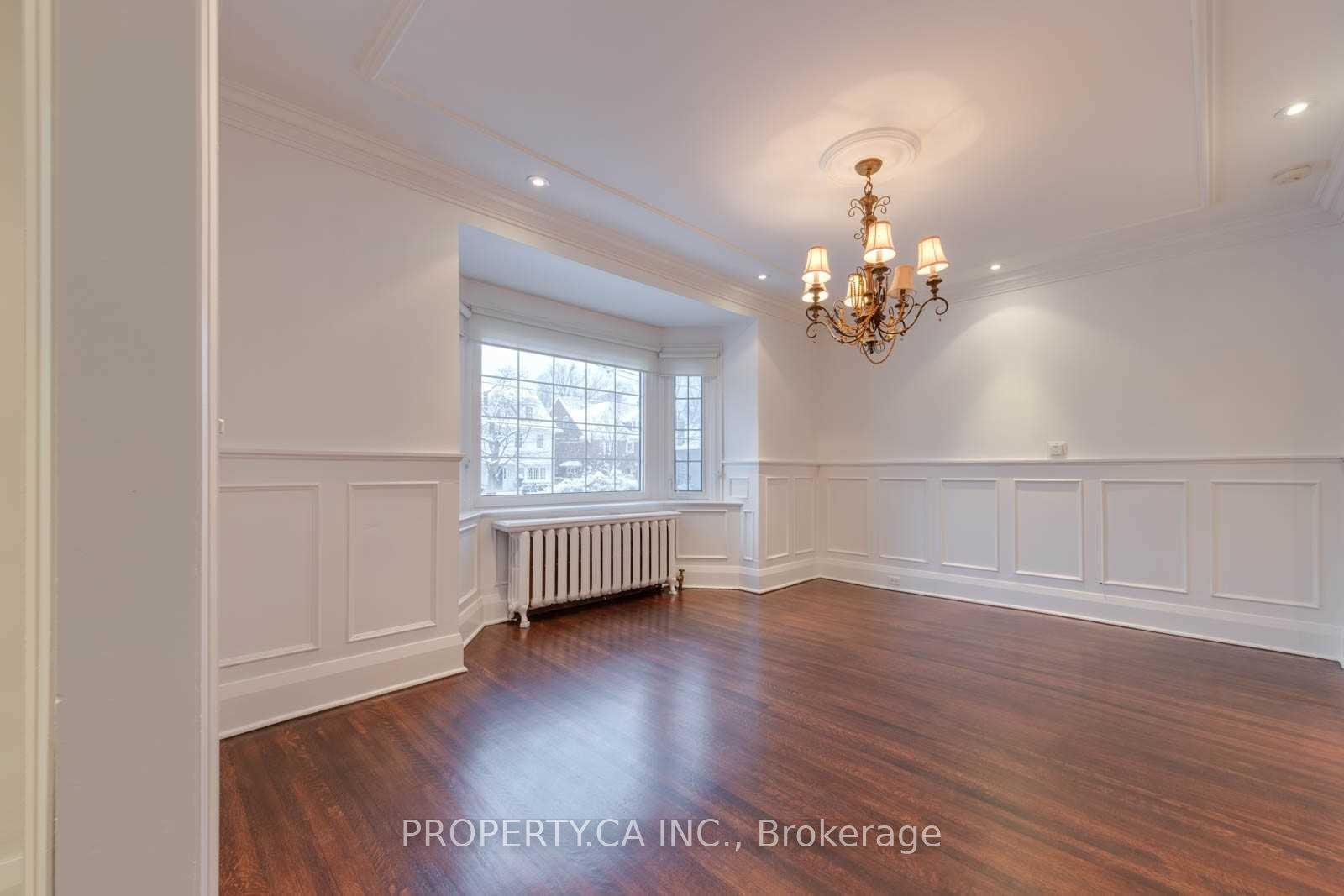 Photo 5 of Unit Main, 460 Oriole Parkway, Toronto, Yonge-Eglinton — HOMEH