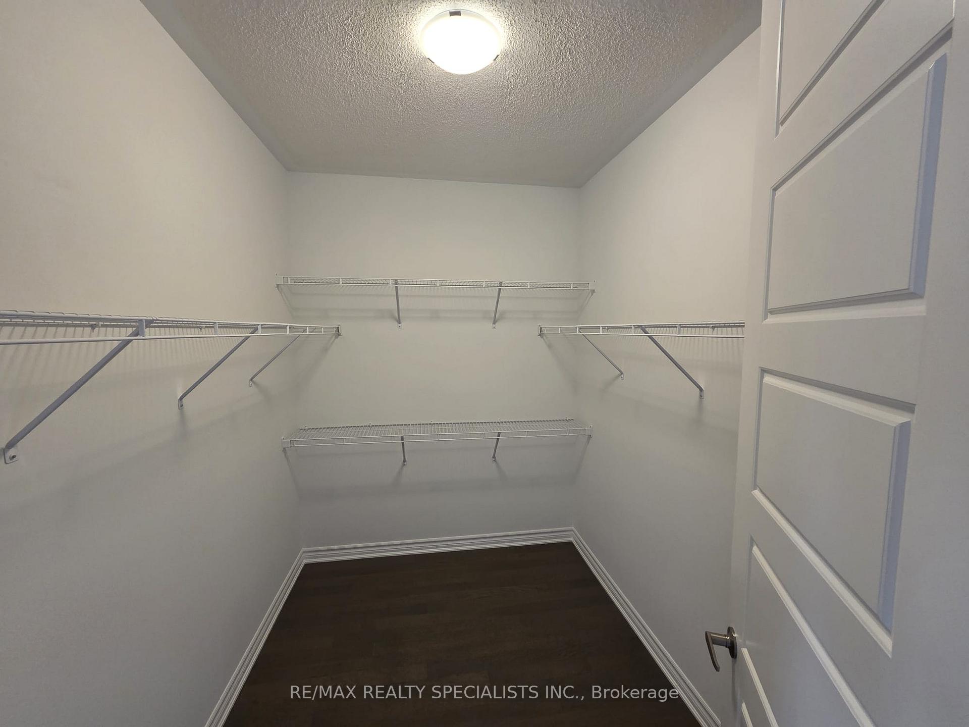 Photo 7 of 1532 Rothbury Crescent, Milton, Bowes — HOMEH