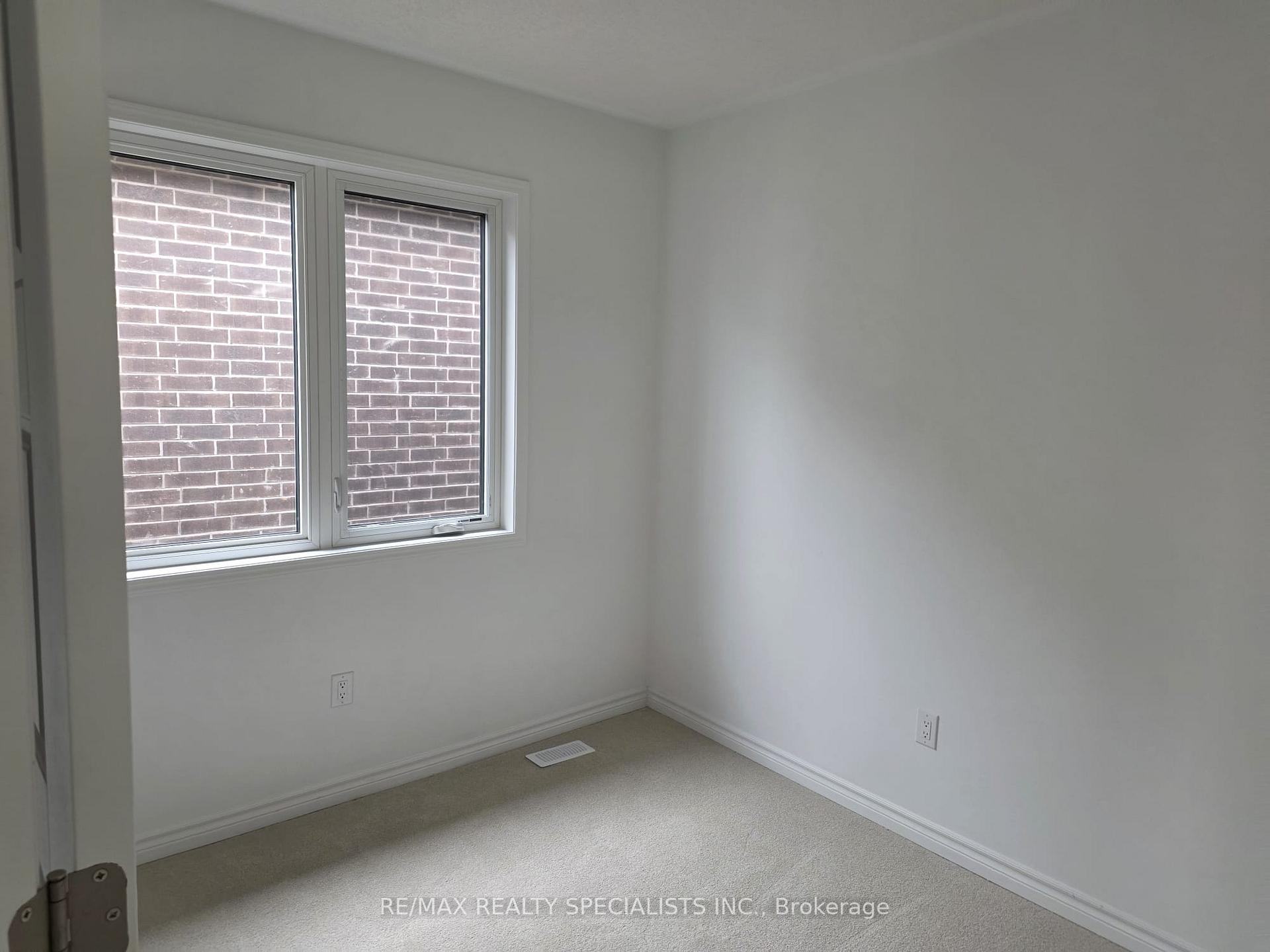 Photo 15 of 1532 Rothbury Crescent, Milton, Bowes — HOMEH