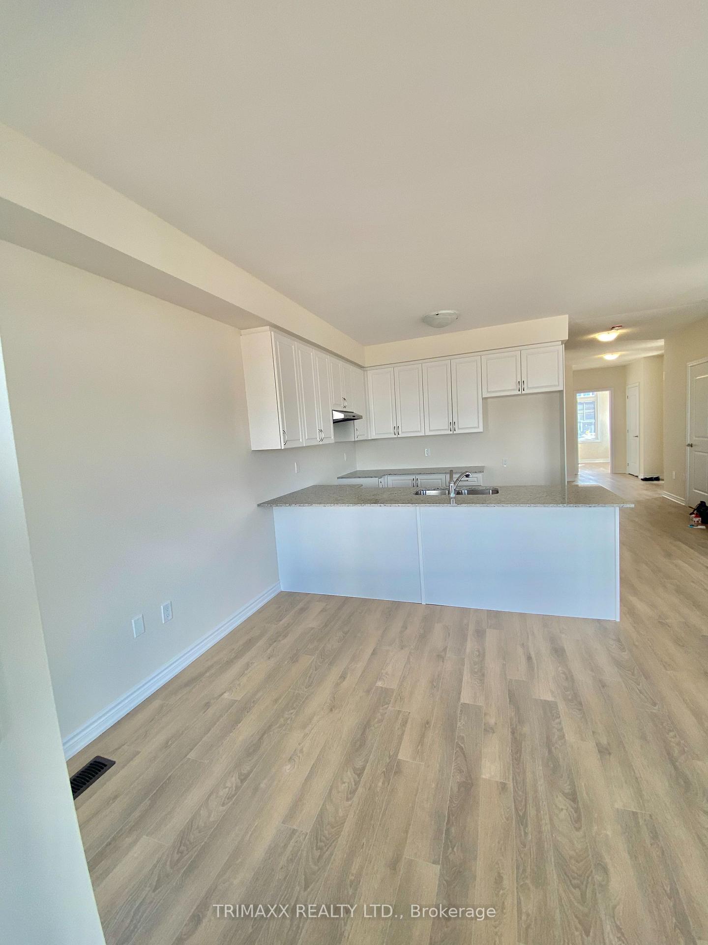 Photo 16 of 164 Mcgill Avenue, Kitchener, Mill Courtland Woodside Park — HOMEH