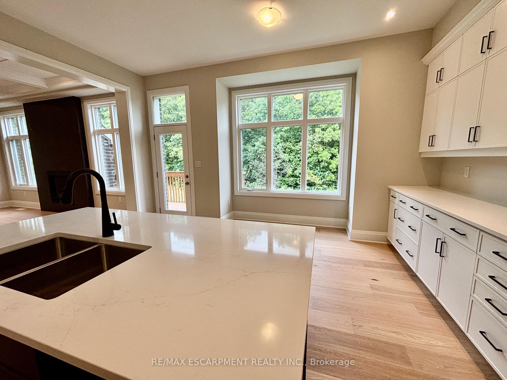 Photo 6 of 1247 Stirling Todd Terrace, Milton, Beaty — HOMEH
