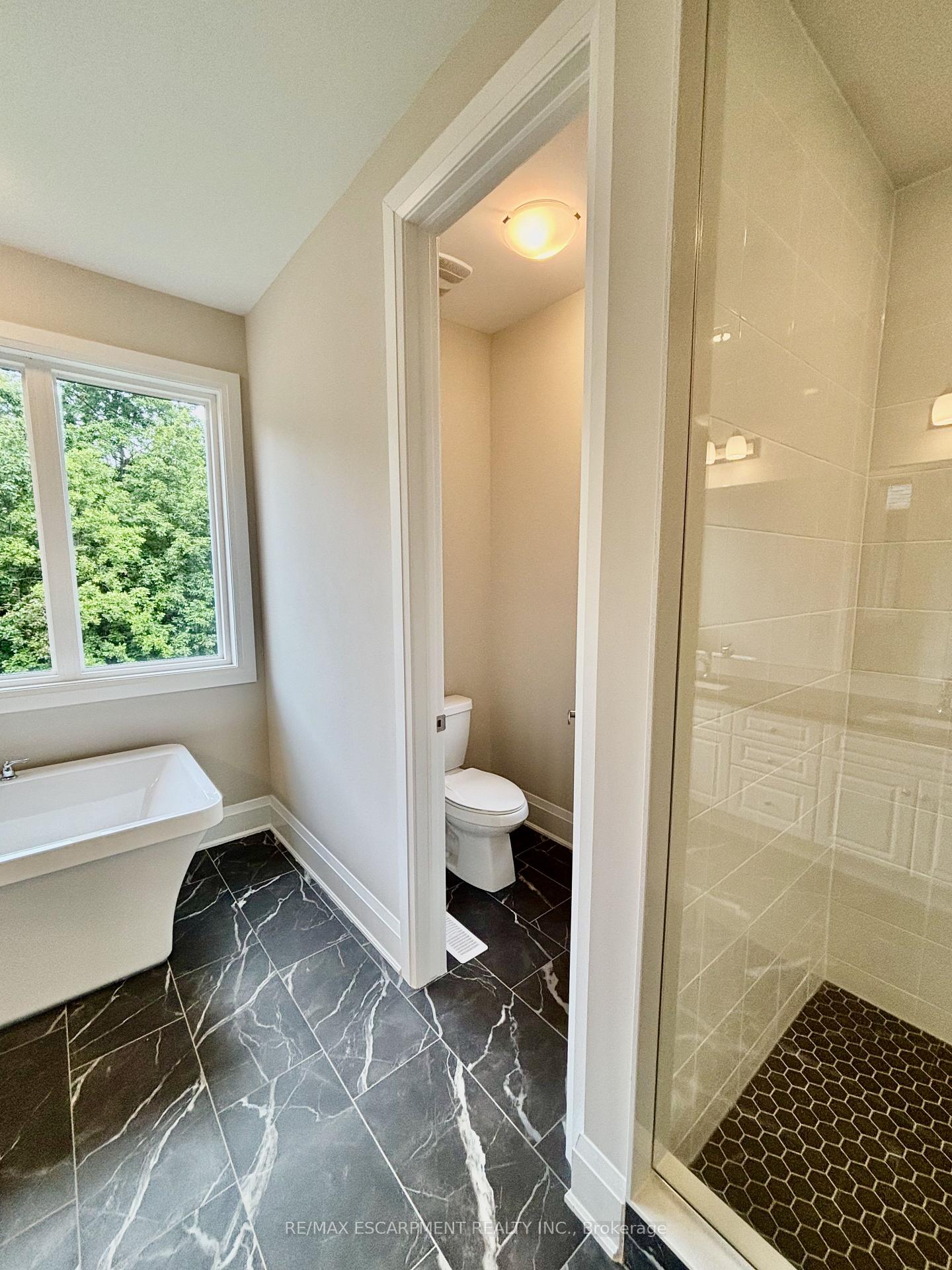 Photo 41 of 1247 Stirling Todd Terrace, Milton, Beaty — HOMEH
