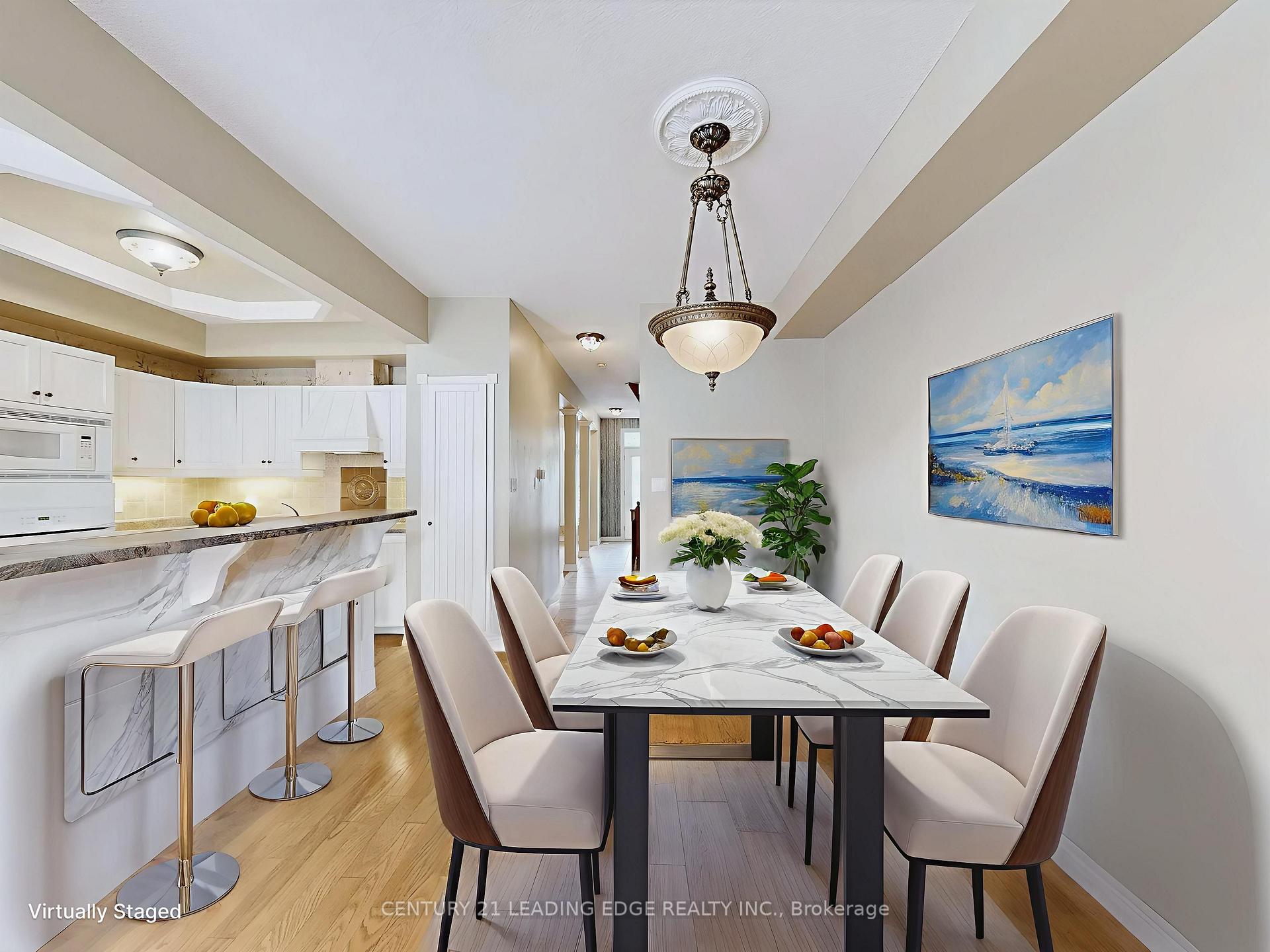 Photo 9 of 977 Lake Drive E, Georgina, Sutton & Jackson's Point — HOMEH