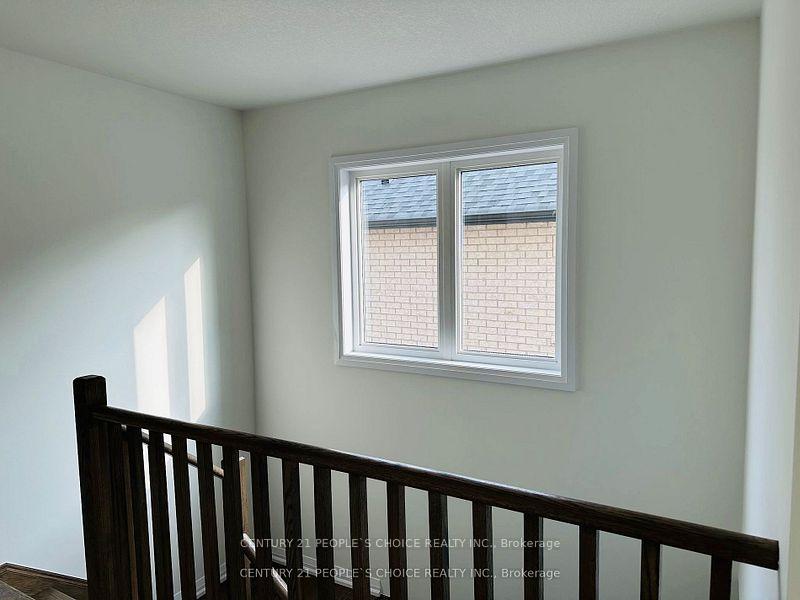 Photo 13 of 91 Granville Crescent, Haldimand — HOMEH