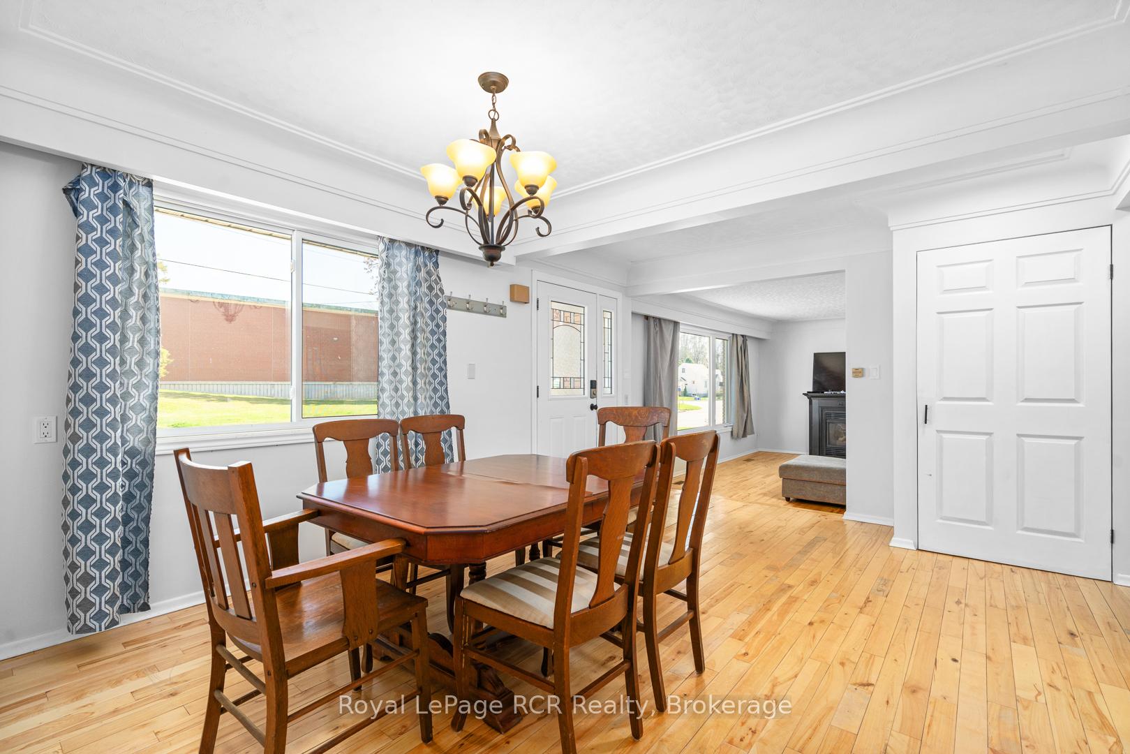 Photo 10 of 170 7th Street, Hanover — HOMEH
