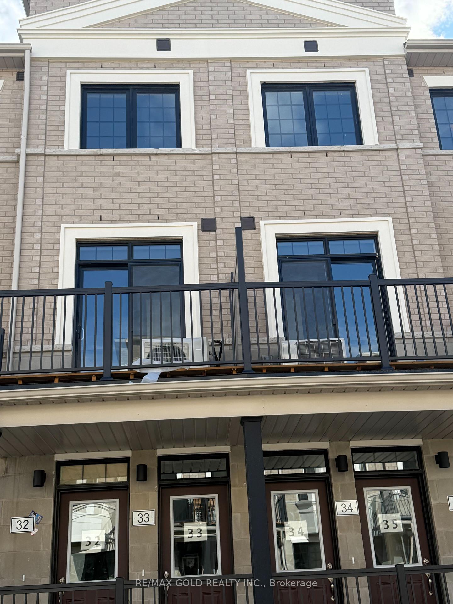 Photo 11 of Unit 33, 4370 Ebenezer Road N, Brampton, Bram East — HOMEH