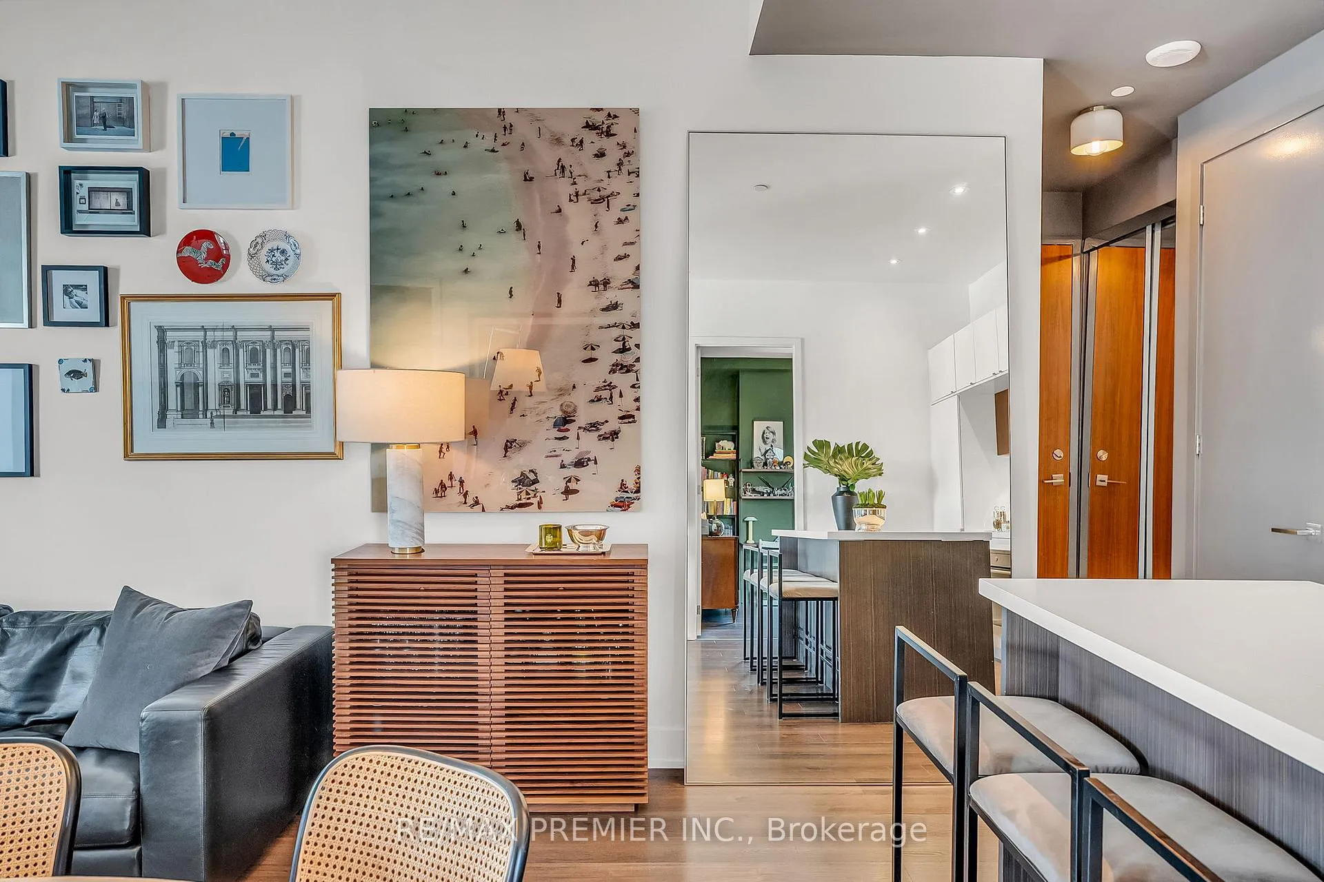 Photo 12 of Unit 607, 111 St. Clair Avenue W, Toronto, Yonge-St. Clair — HOMEH