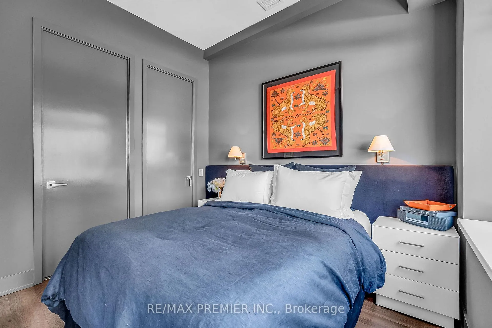 Photo 19 of Unit 607, 111 St. Clair Avenue W, Toronto, Yonge-St. Clair — HOMEH
