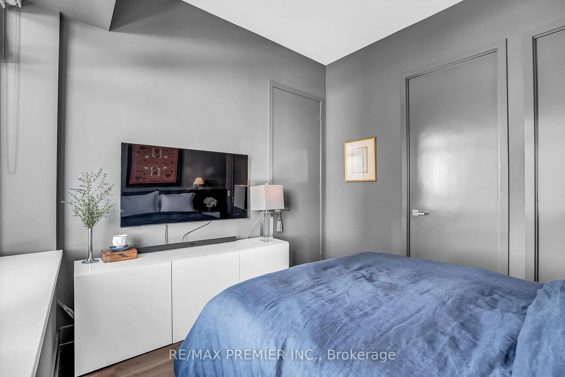 Photo 20 of Unit 607, 111 St. Clair Avenue W, Toronto, Yonge-St. Clair — HOMEH