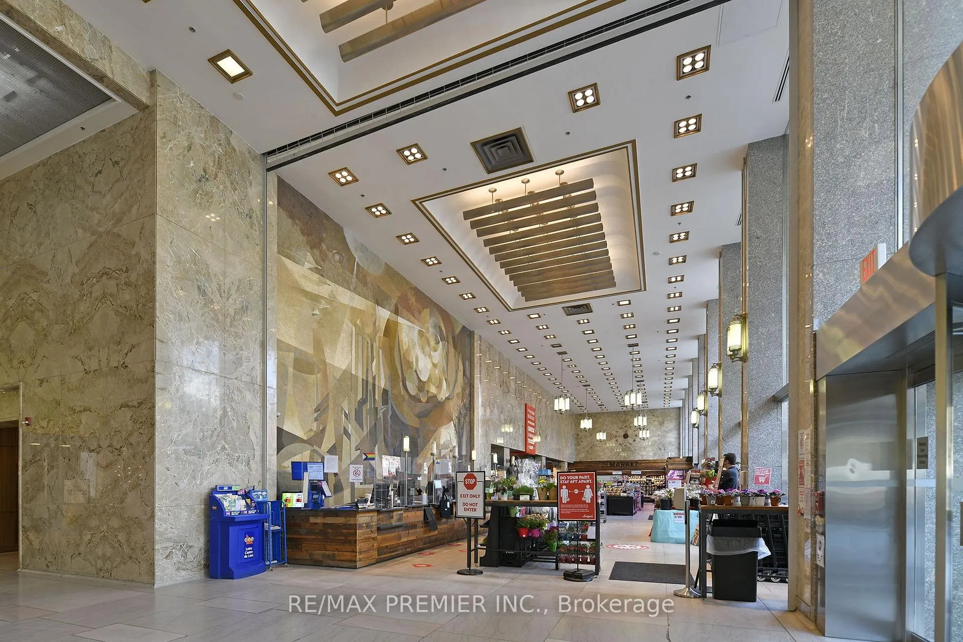 Photo 43 of Unit 607, 111 St. Clair Avenue W, Toronto, Yonge-St. Clair — HOMEH