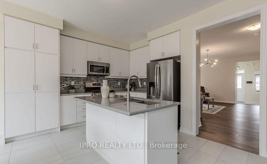 Photo 15 of 370 Humphery Street, Hamilton, Waterdown — HOMEH