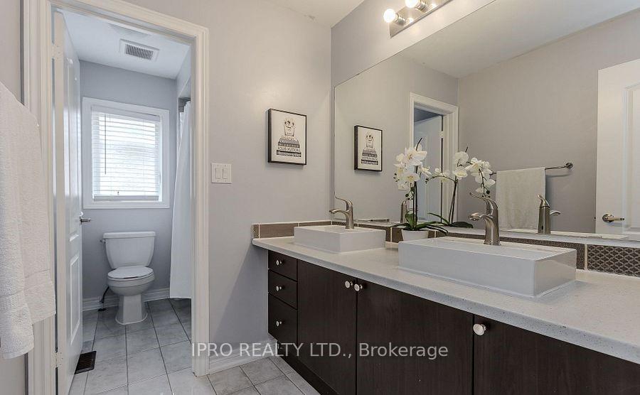 Photo 10 of 370 Humphery Street, Hamilton, Waterdown — HOMEH