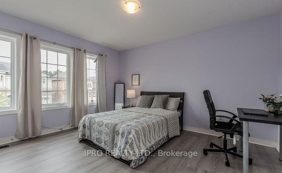 Photo 8 of 370 Humphery Street, Hamilton, Waterdown — HOMEH