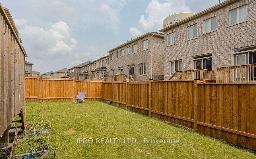 Photo 14 of 370 Humphery Street, Hamilton, Waterdown — HOMEH