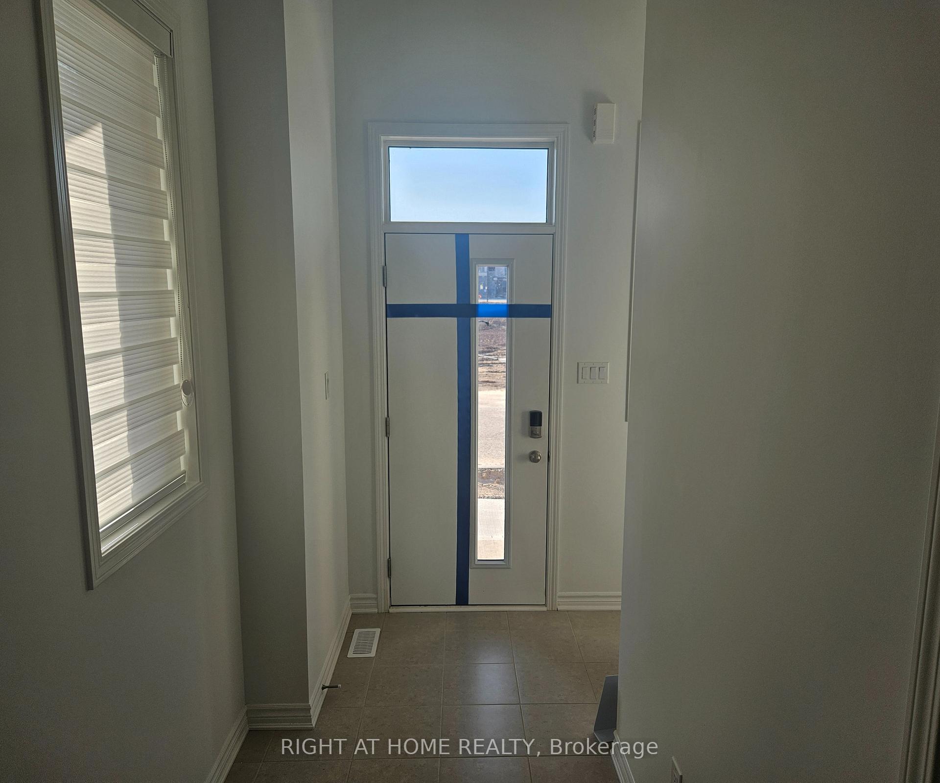 Photo 4 of 1535 Rutland Terrace, Milton, Bowes — HOMEH