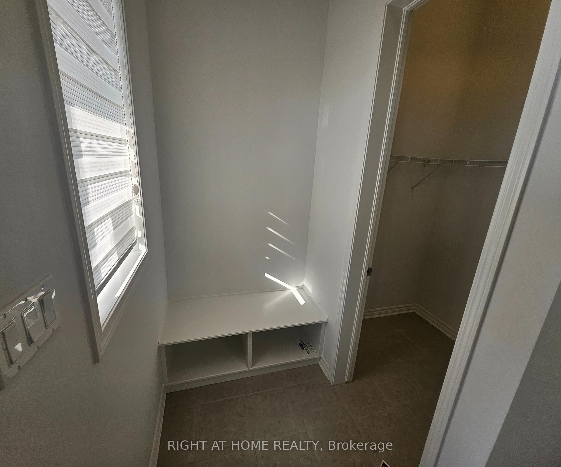 Photo 24 of 1535 Rutland Terrace, Milton, Bowes — HOMEH