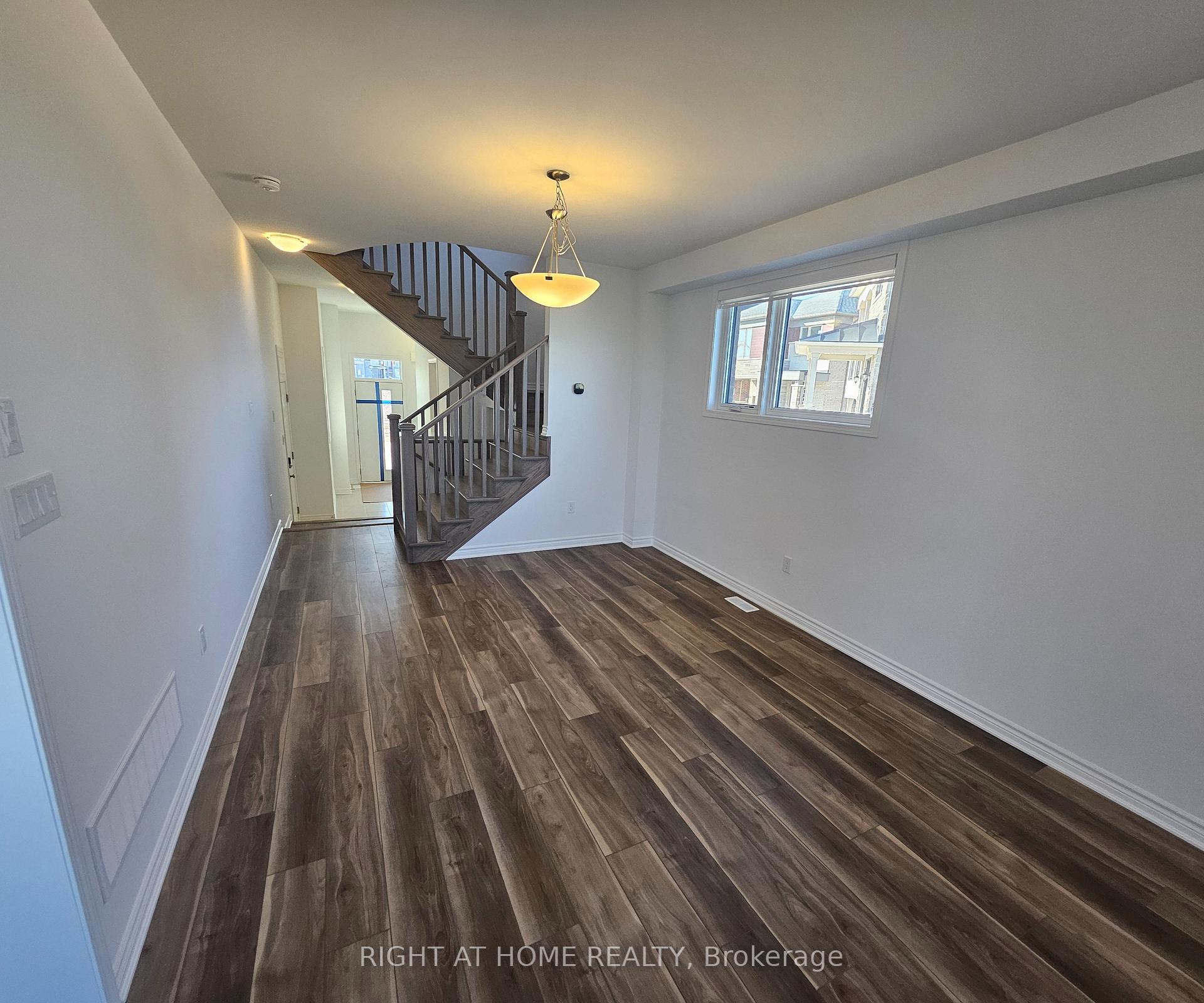 Photo 6 of 1535 Rutland Terrace, Milton, Bowes — HOMEH