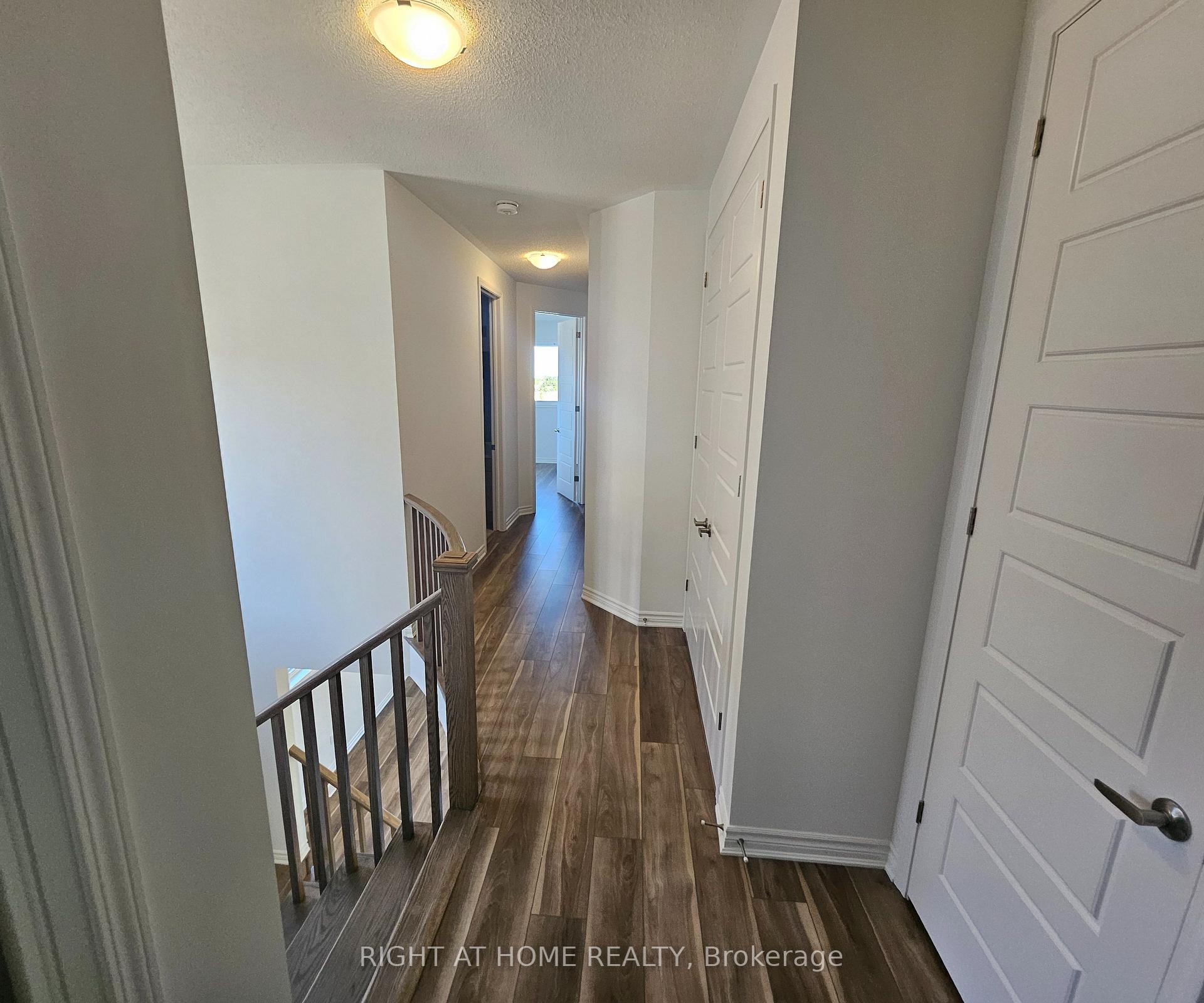Photo 9 of 1535 Rutland Terrace, Milton, Bowes — HOMEH