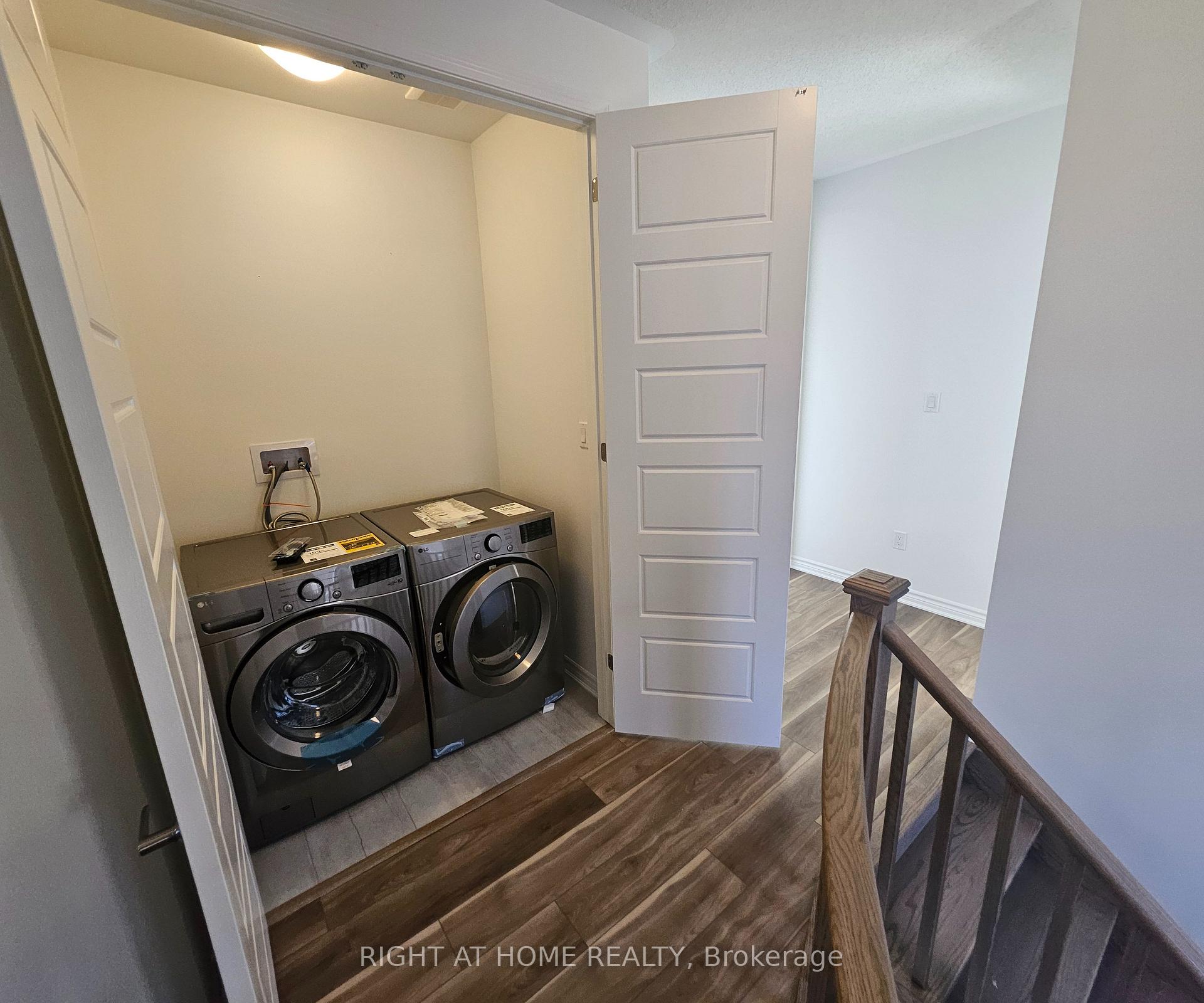 Photo 31 of 1535 Rutland Terrace, Milton, Bowes — HOMEH