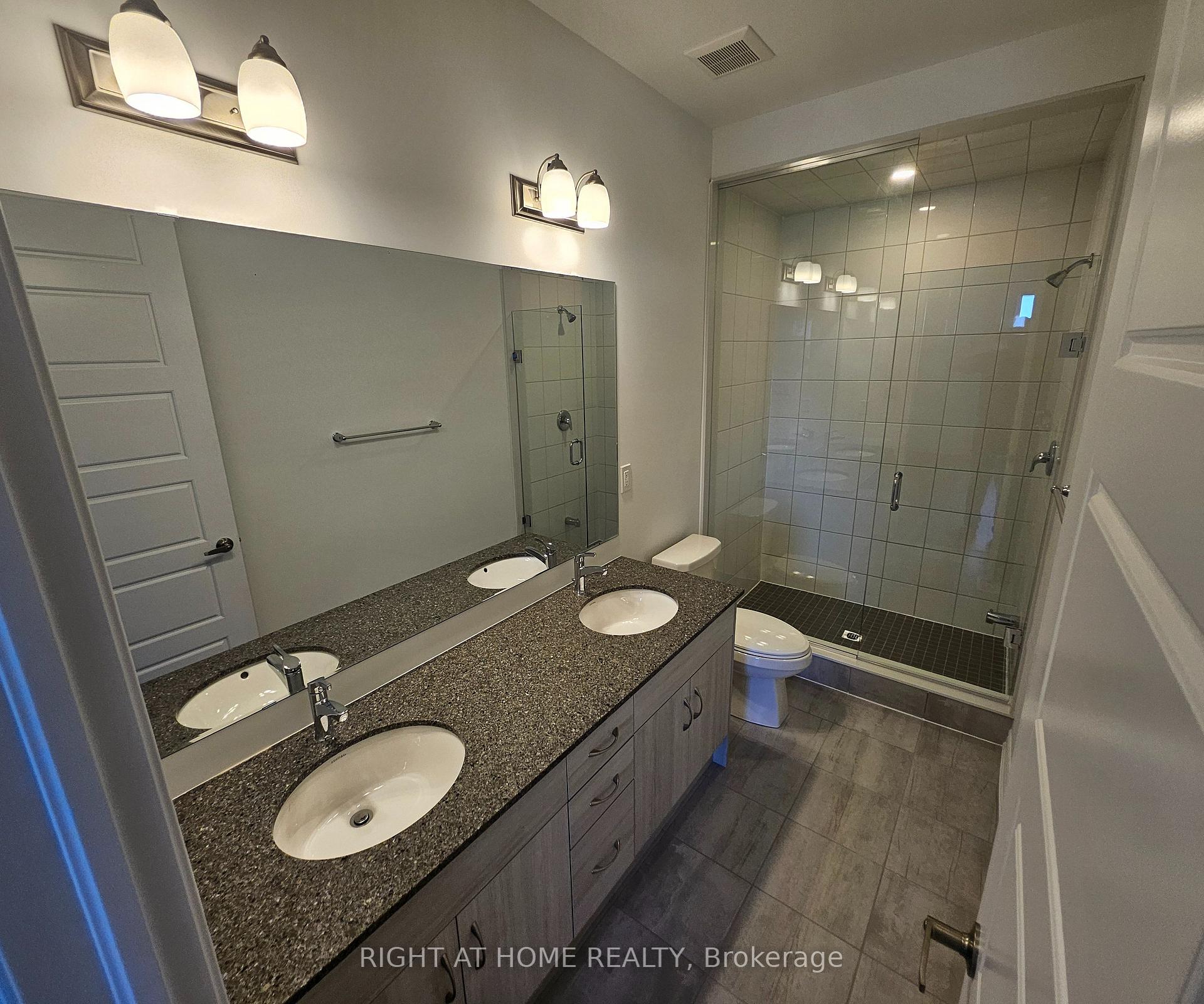 Photo 32 of 1535 Rutland Terrace, Milton, Bowes — HOMEH