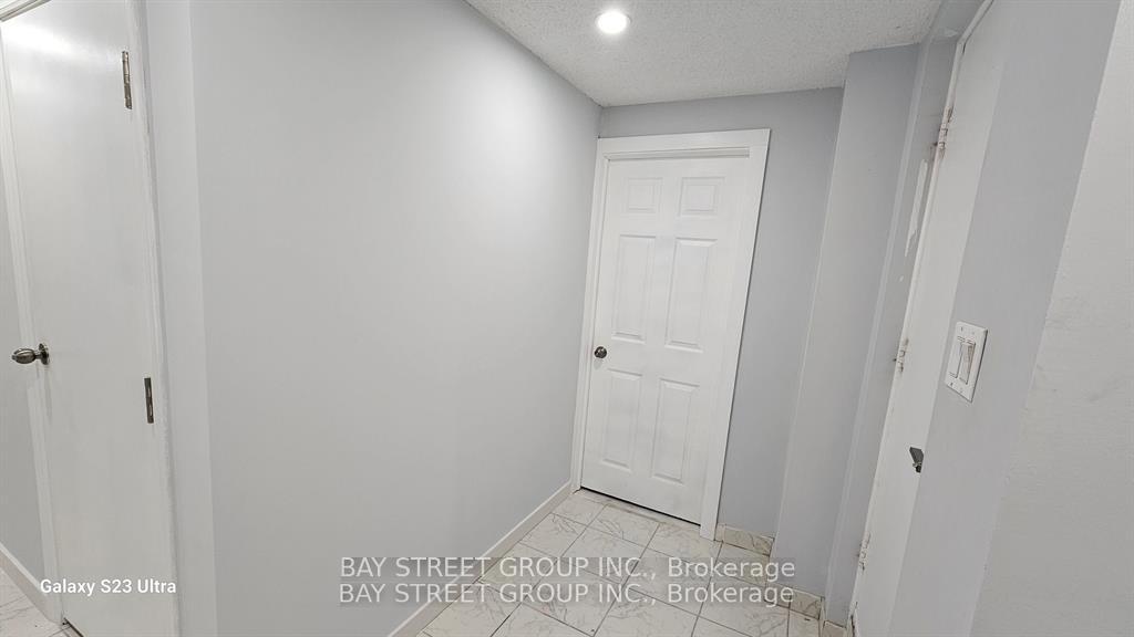 Photo 14 of Unit BASEMEN, 627 Aberdeen Avenue, Vaughan, East Woodbridge — HOMEH