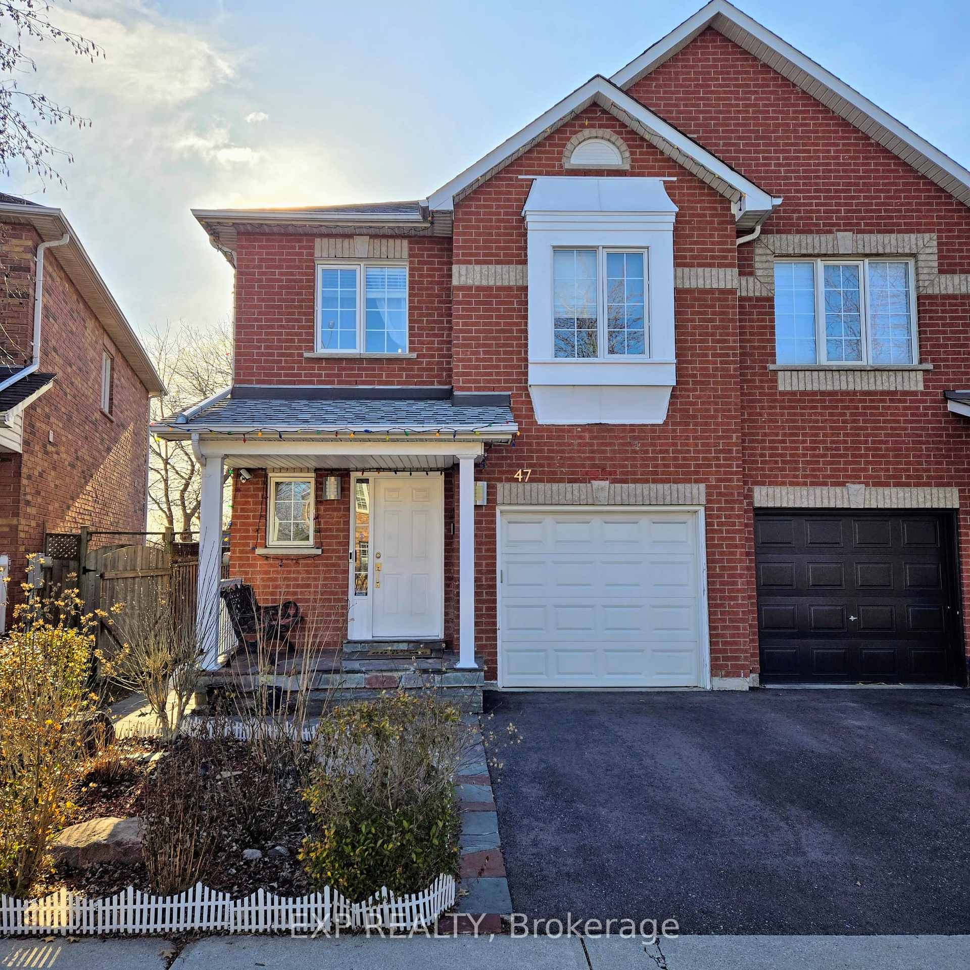 Front of Unit Lower, 47 Mare Crescent