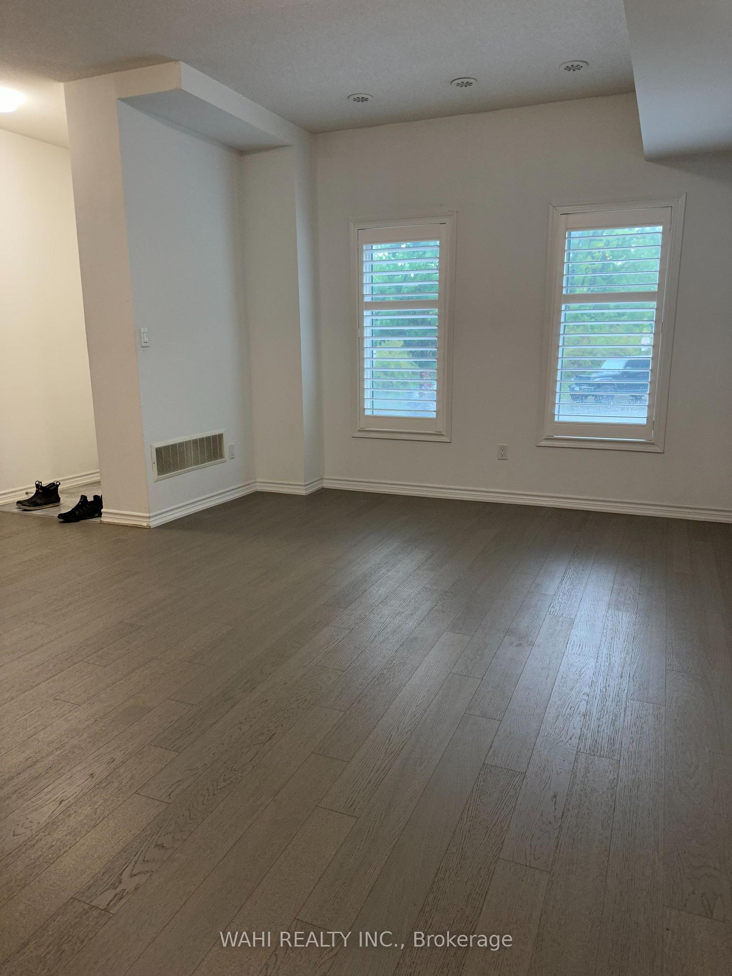Photo 2 of Unit 12, 1040 Elton Way, Whitby, Pringle Creek — HOMEH