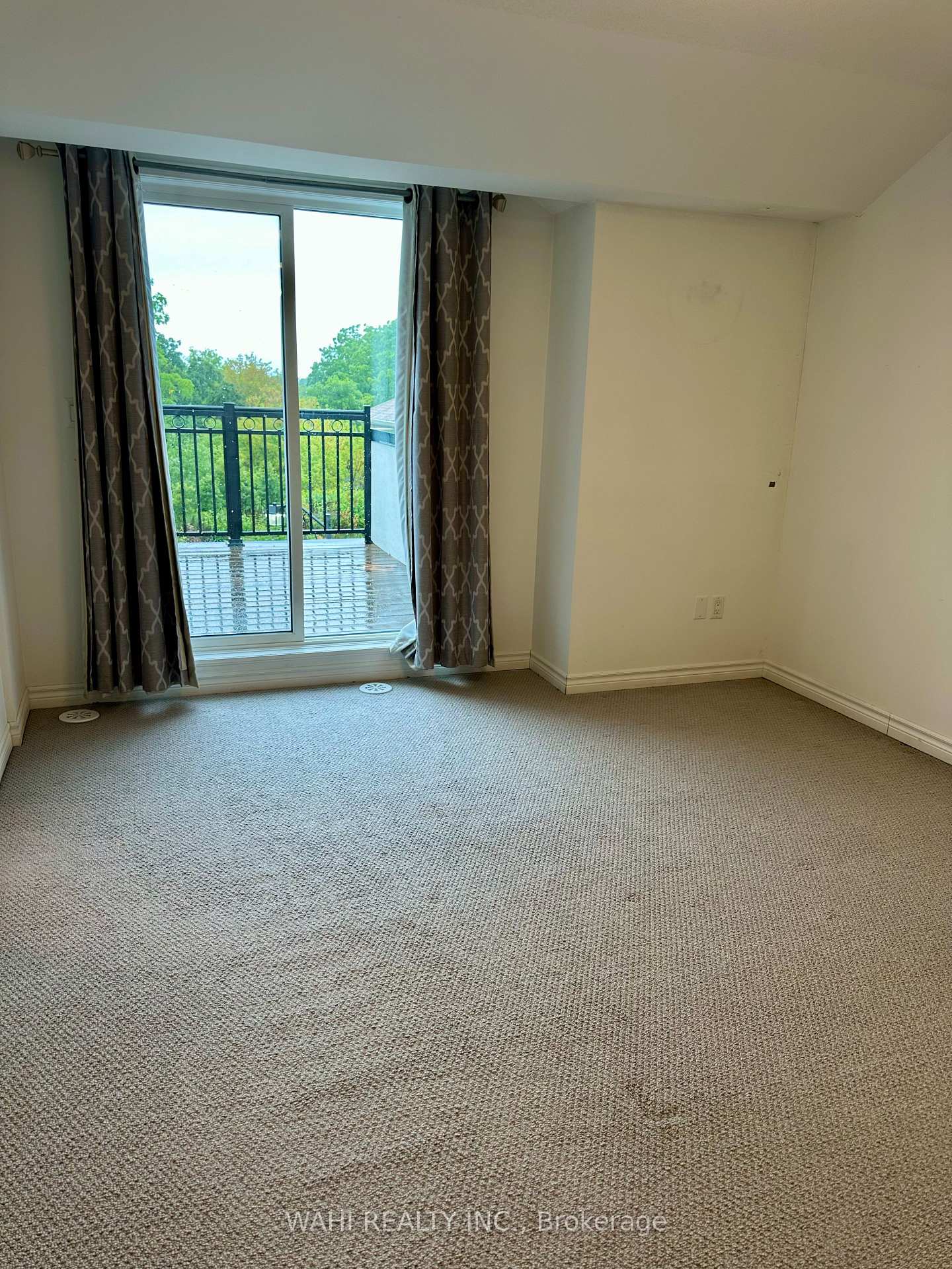 Photo 13 of Unit 12, 1040 Elton Way, Whitby, Pringle Creek — HOMEH