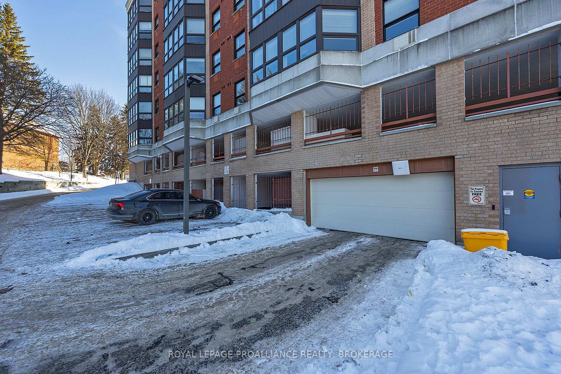 Photo 7 of Unit 702, 675 Davis Drive, Kingston, East Gardiners Rd — HOMEH