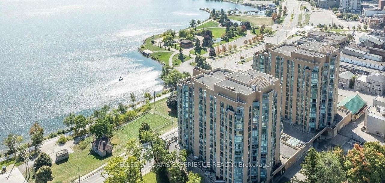 Photo of Unit 401, 140 Dunlop Street E