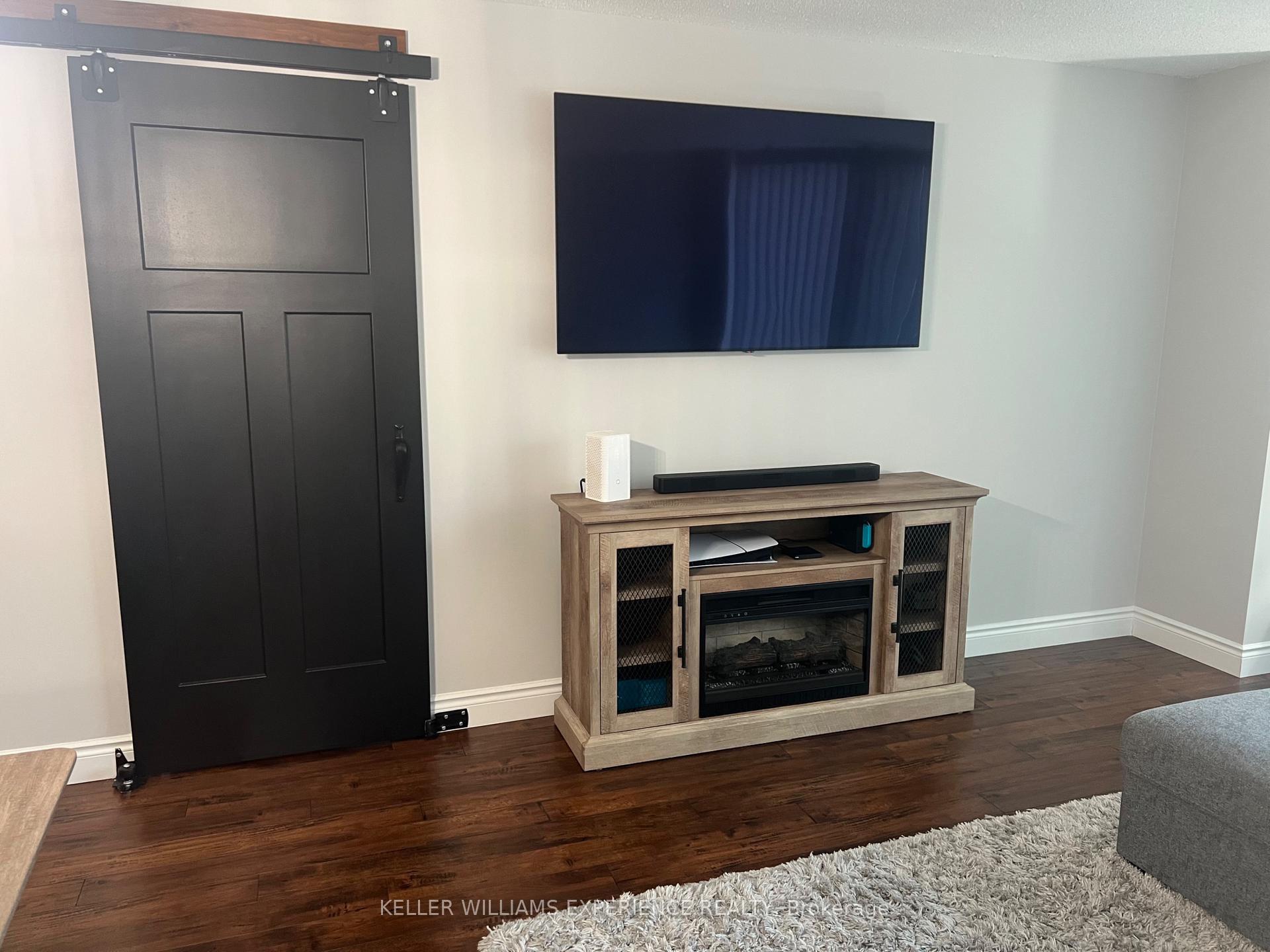 Photo 13 of Unit 401, 140 Dunlop Street E, Barrie, City Centre — HOMEH