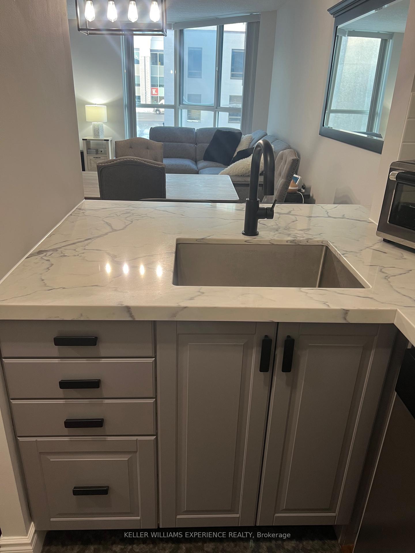 Photo 17 of Unit 401, 140 Dunlop Street E, Barrie, City Centre — HOMEH