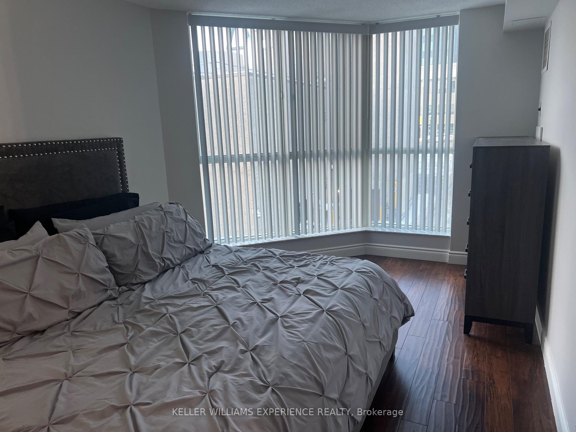 Photo 29 of Unit 401, 140 Dunlop Street E, Barrie, City Centre — HOMEH