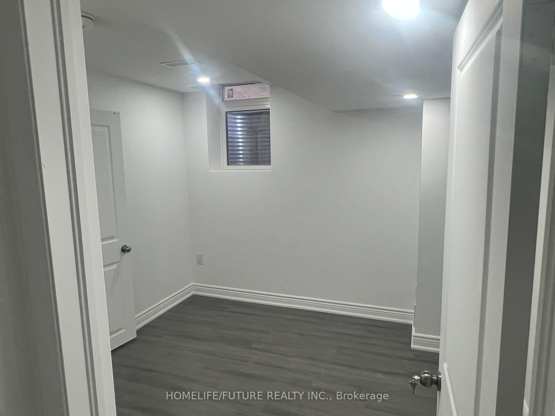 Photo 8 of Unit Bsmt Unit 2, 554 Brisdale Drive, Brampton, Northwest Brampton — HOMEH