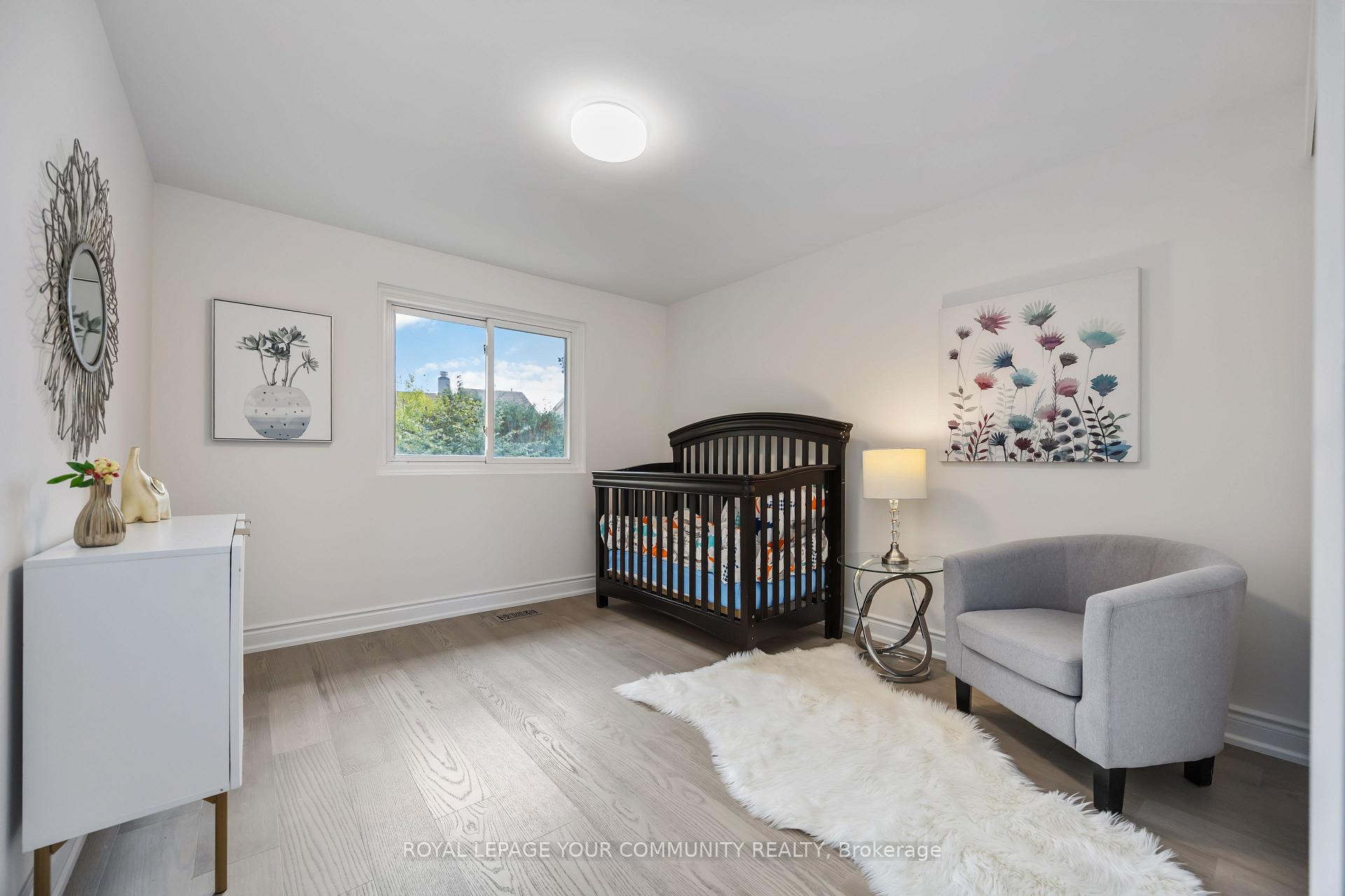 Photo 15 of 76 Knightsbridge Way, Markham, Markham Village — HOMEH